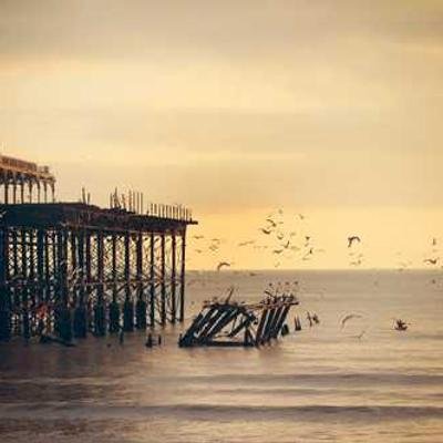 辰旨顾问核心团队 - 朱总，技术总监，金融科技专家，银行保险企业内训体系建设